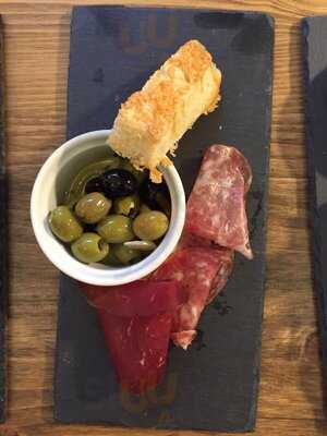 Costera Deli Kitchen