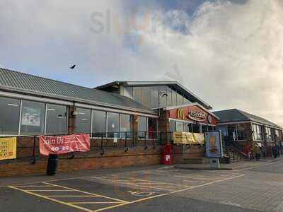 Costa Express M1 Watford Services