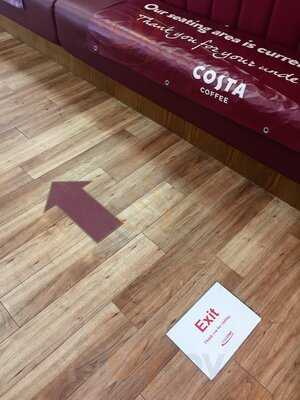 Costa Express M1 Watford Services