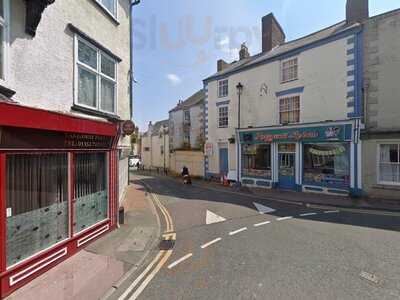 Holywell Kebab & Burger House