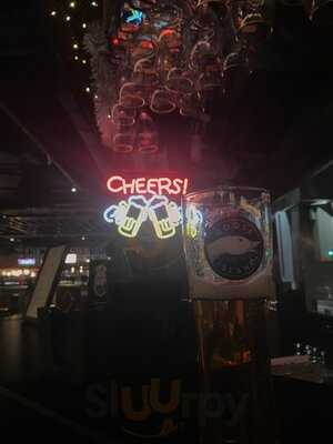 Tommi's Burger Joint