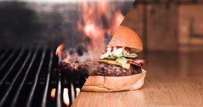 Tommi's Burger Joint