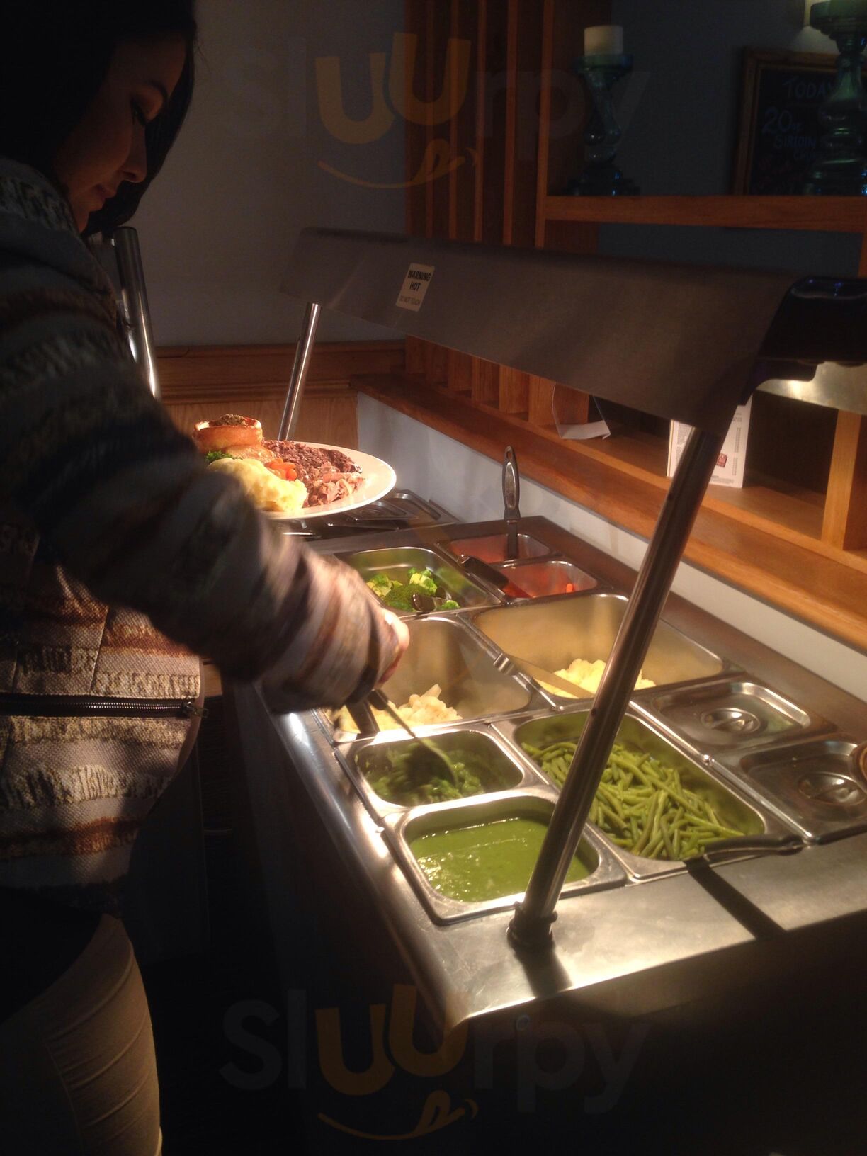 Hogan's Bar And Grill