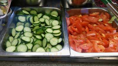 California Fried Chicken And Pizza