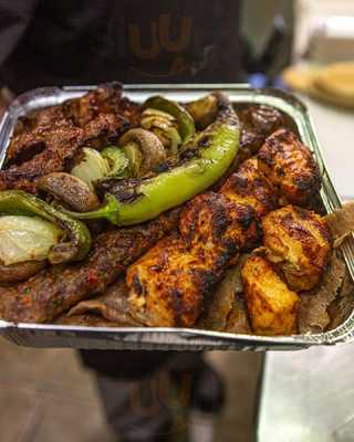 California Fried Chicken And Pizza