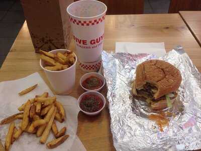 Five Guys Aberdeen