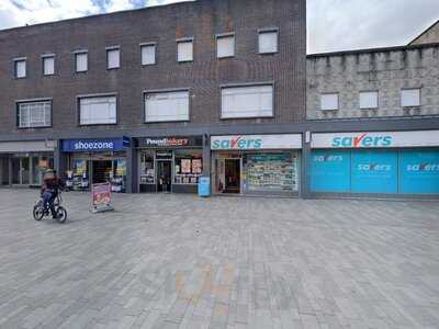 Poundbakery - Bolton - Newport Street