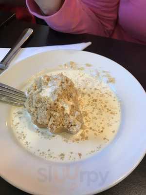 Cool River  Cafe & Patisserie