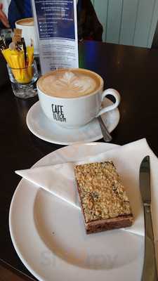 Cool River  Cafe & Patisserie