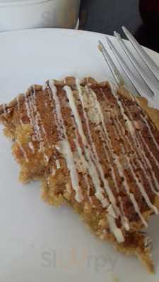 Cool River  Cafe & Patisserie