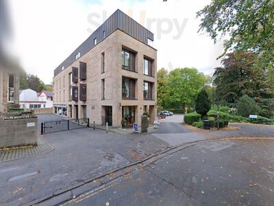 Cool River  Cafe & Patisserie