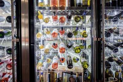 Bull & Bass Restaurant