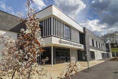 Queen's Park Sports Centre Cafe