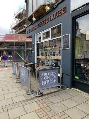 5 Blends Coffee House