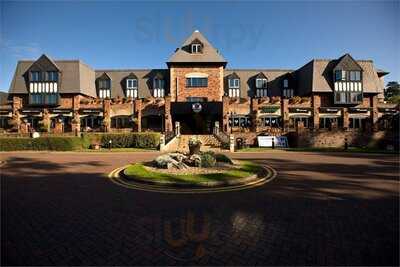 Starbucks - Village Hotel