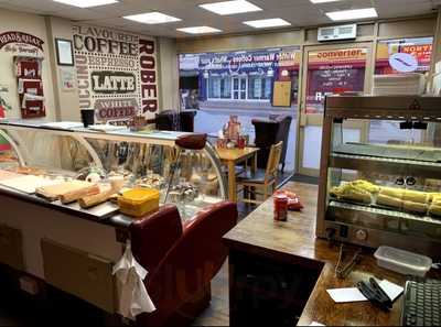 Roberto's Coffee And More