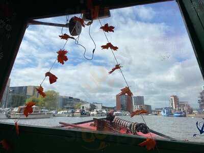 Moonraker Floating Tearoom