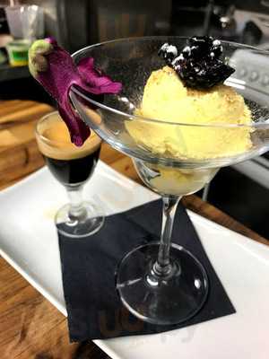 O Portugues Cafe Restaurant