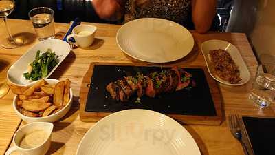 O Portugues Cafe Restaurant