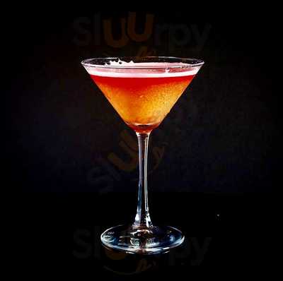 Aurous Bar And Restaurant