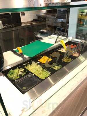 Quiznos - Intu Bromley Shopping Centre