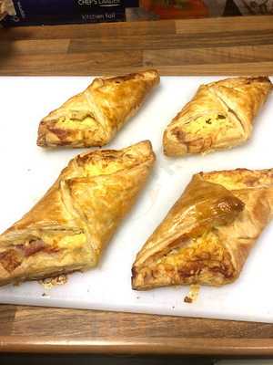 Marylou's Cafe And Sandwich Bar