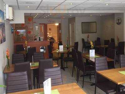 The Jury Cafe And Restaurant