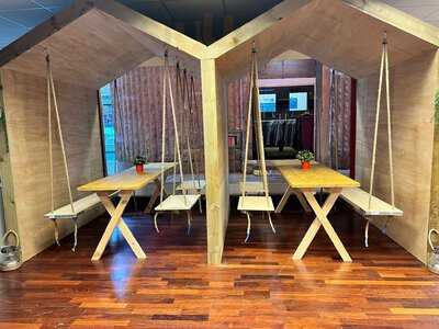 Shareshop Charity & Coffee Shop