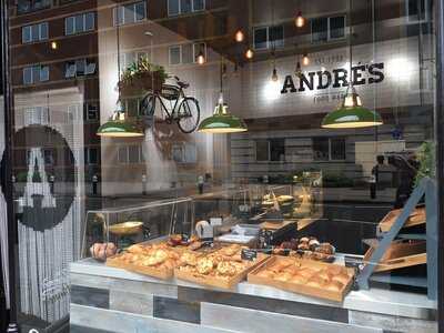 Andre's Food Bar