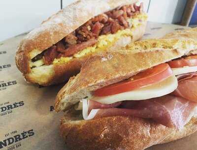 Andre's Food Bar