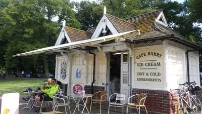 Cafe Barry