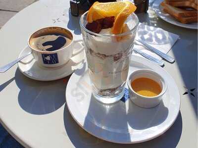 Love To Eat @ Onetwoone