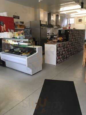 The Sandwich Box Plus