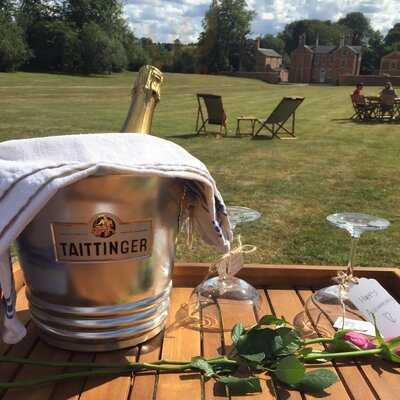 Polo Pavilion Tea Room