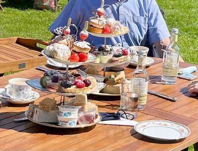 Polo Pavilion Tea Room