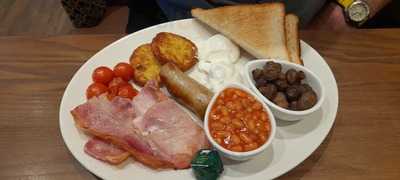 Eat Cake & Celebrate