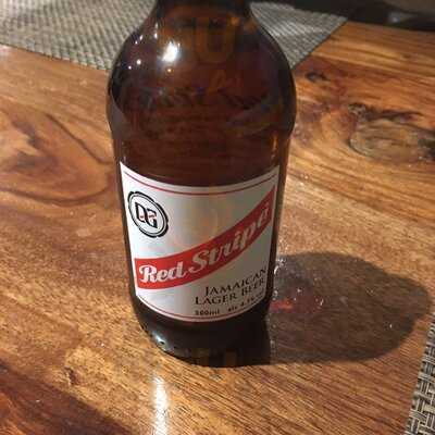 Comie's Caribbean Grill