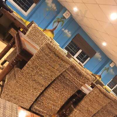 Comie's Caribbean Grill