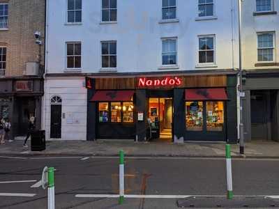 Nandos