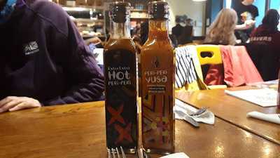 Nandos