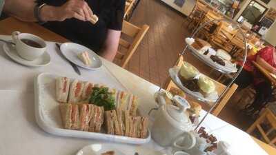 Dobbies Garden Centres