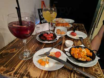 Ole Bar & Restaurant