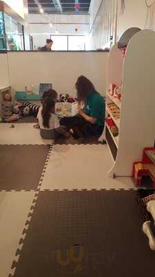 The Jelly Lounge Family Club