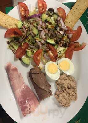 Byroney's Cafe & Bistro