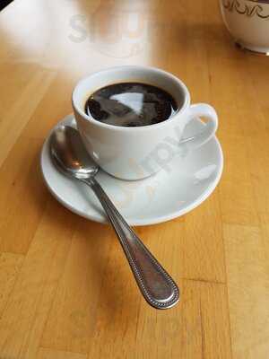 Byroney's Cafe & Bistro