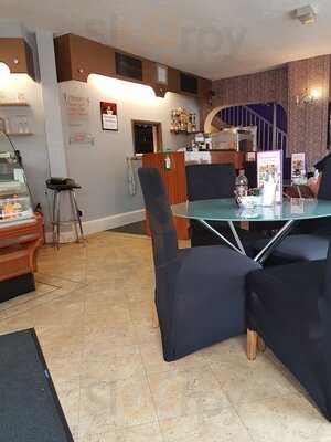 Byroney's Cafe & Bistro