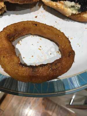 Havans Burgers And Shakes