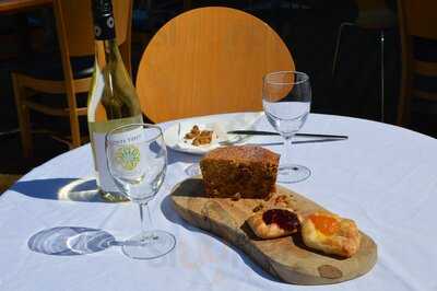 Squirrel Cafe And Mini Golf