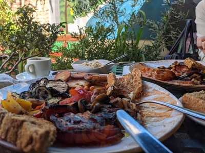 Rosie's Mediterranean Cafe