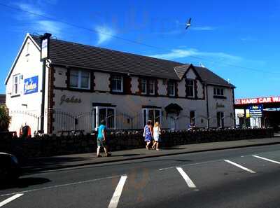 Jake's Family Restaurant & Pub